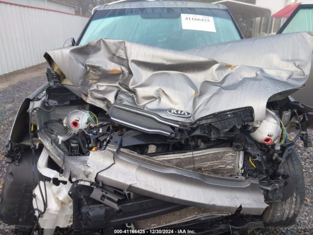 KNDJN2A2XH7462327 KIA Soul