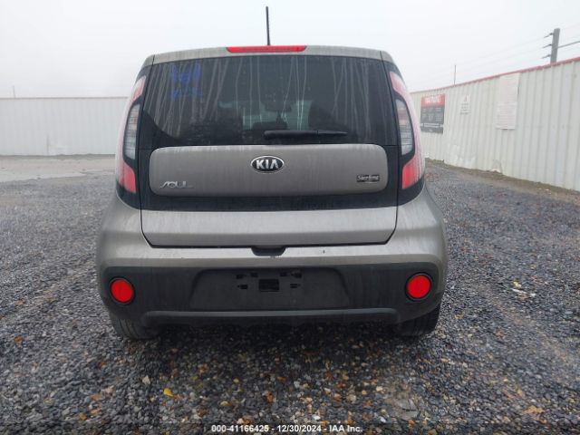 KNDJN2A2XH7462327 KIA Soul