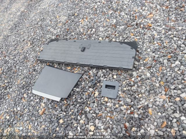 KNDJN2A2XH7462327 KIA Soul