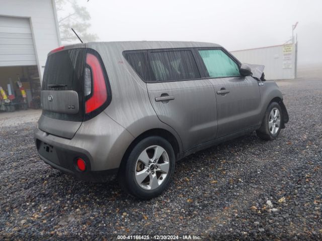 KNDJN2A2XH7462327 KIA Soul