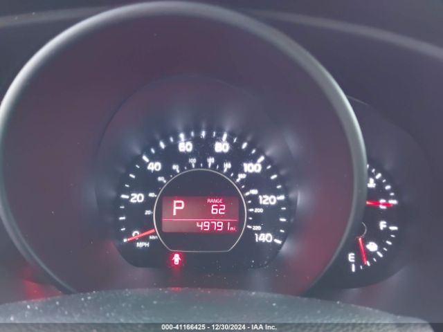 KNDJN2A2XH7462327 KIA Soul