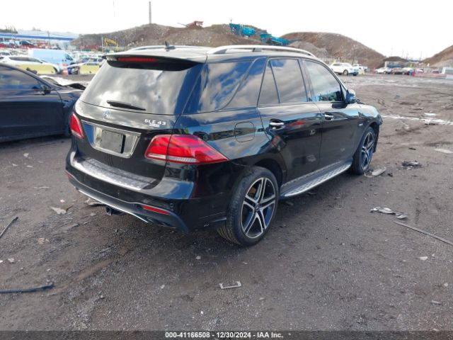 2018 MERCEDES-BENZ AMG GLE 43 4JGDA6EBXJA995583 Photo 3