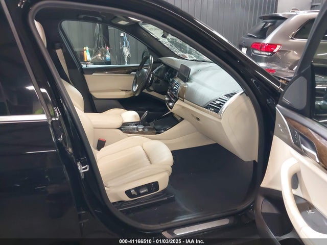 5UXTR9C50KLP84615 BMW X3 Xdrive30i