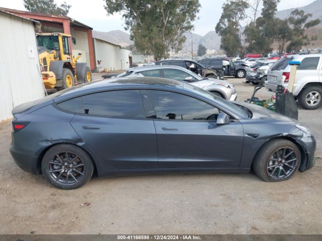 5YJ3E1EB8KF492926 Tesla Model 3 Long Range/performance