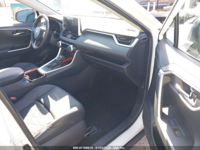 2T3J1RFV9RW471839 Toyota Rav4 Adventure