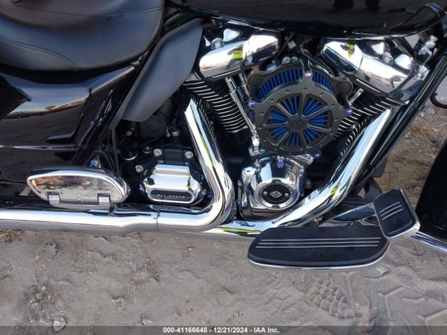 2020 HARLEY-DAVIDSON FLHX 1HD1KBC10LB654440 Photo 8