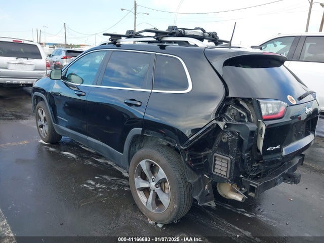 1C4PJMDX6KD382881 Jeep Cherokee Limited 4x4