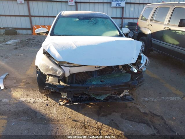 KNALN4D74F5173915 KIA Cadenza Premium