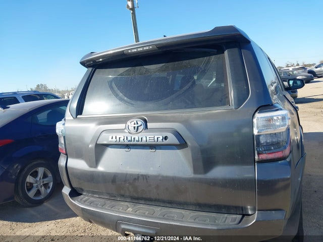 Toyota 4RUNNER SR5 2016 JTEZU5JR2G5140159 Image 16