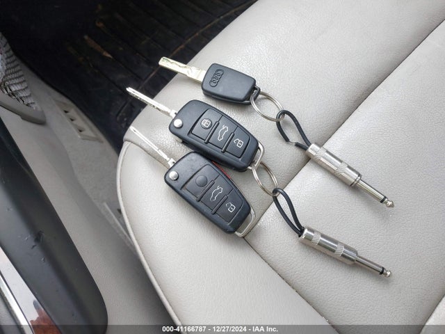 2013 AUDI A3 WAUKJAFM1DA019241 Photo 10