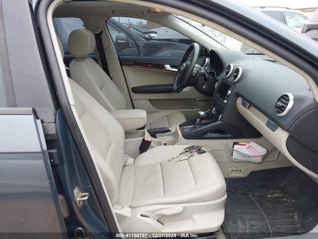 2013 AUDI A3 WAUKJAFM1DA019241 Photo 4