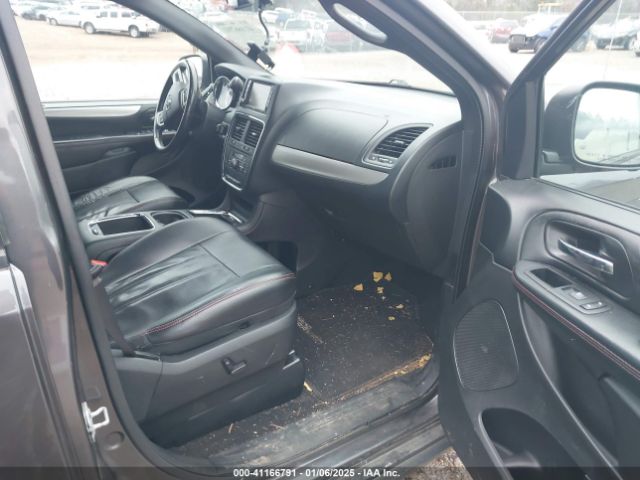 2C4RDGEG0HR672670 Dodge Grand Caravan Gt