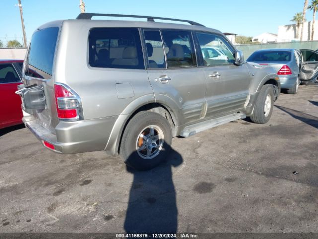 2001 MITSUBISHI MONTERO JA4MW51R61J022634 Photo 3