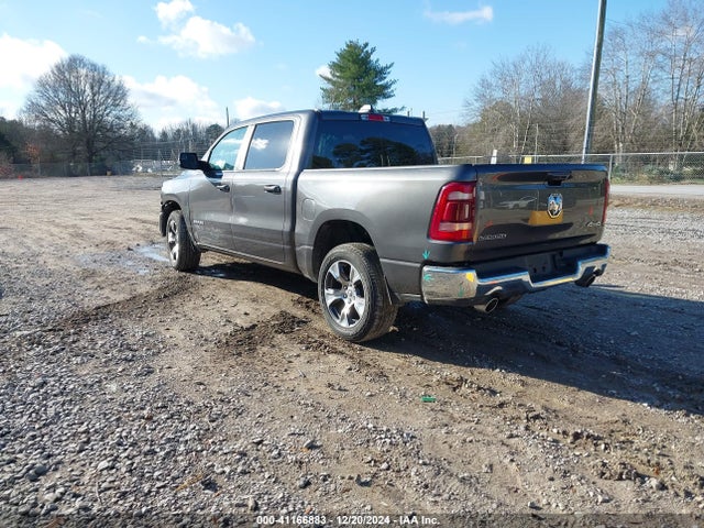1C6SRFJT5RN232529 RAM 1500 Laramie  4x4 5'7 Box