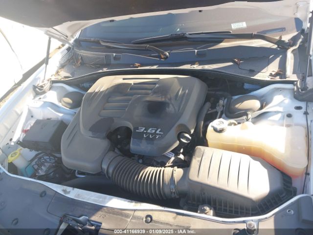 2C3CDXBG2PH575831 Dodge Charger Sxt
