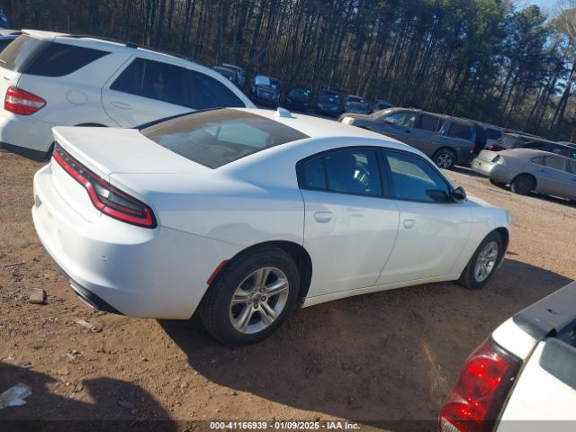 2C3CDXBG2PH575831 Dodge Charger Sxt