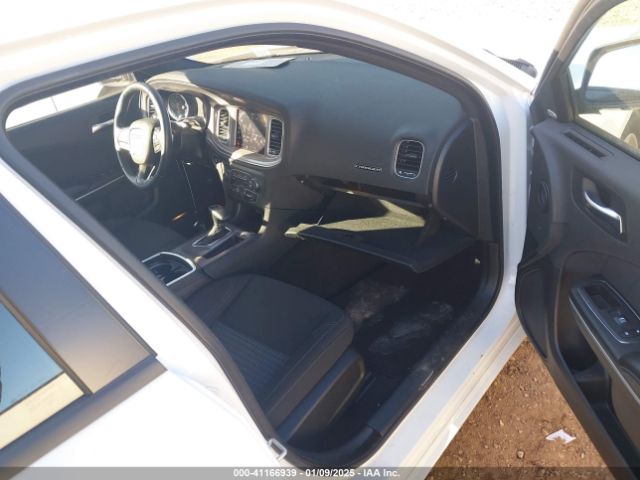 2C3CDXBG2PH575831 Dodge Charger Sxt