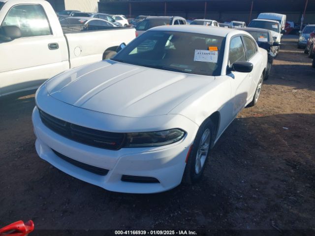 2C3CDXBG2PH575831 Dodge Charger Sxt