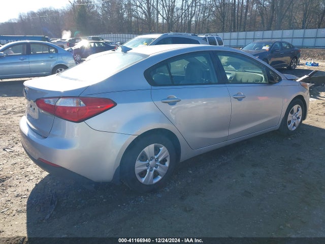 KIA FORTE LX 2015 KNAFX4A61F5427499 Image 4