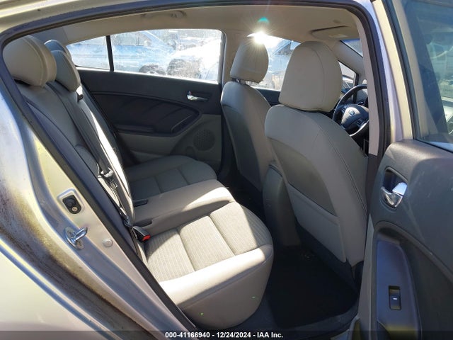 KIA FORTE LX 2015 KNAFX4A61F5427499 Image 8