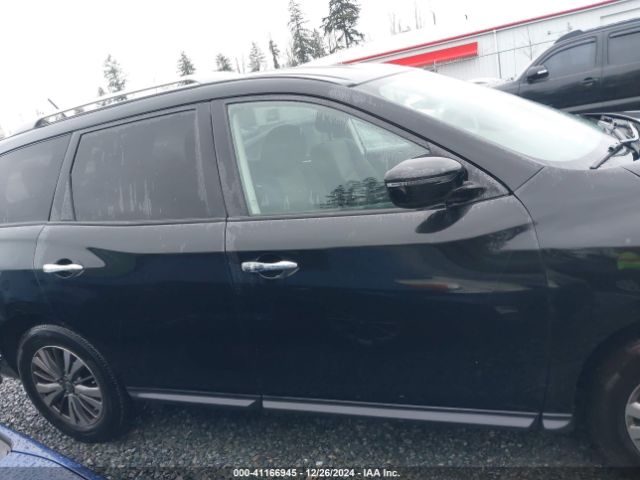 5N1DR2MM2JC641999 Nissan Pathfinder Sv
