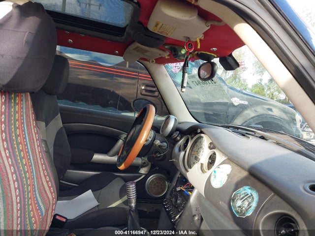 2003 MINI COOPER S WMWRE33443TD64367 Photo 4