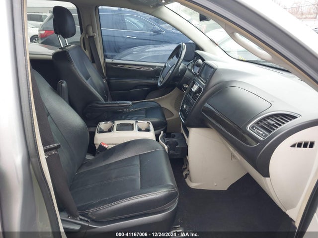 2C4RC1BG4FR577210 Chrysler Town & Country Touring
