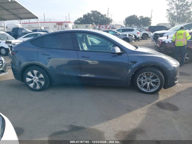 5YJYGDEE4LF014886 Tesla Model Y Long Range Dual Motor All-wheel Drive