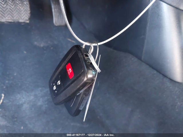 Toyota PRIUS XLE 2019 JTDKARFU2K3077524 Image 11
