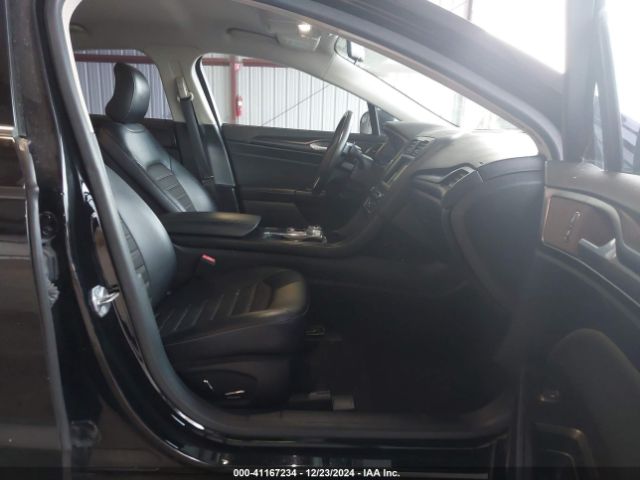 3FA6P0HD6JR218836 Ford FUSION SE