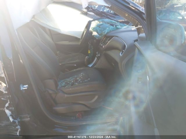 KL7CJPSM7NB527688 Chevrolet Trax Awd Lt