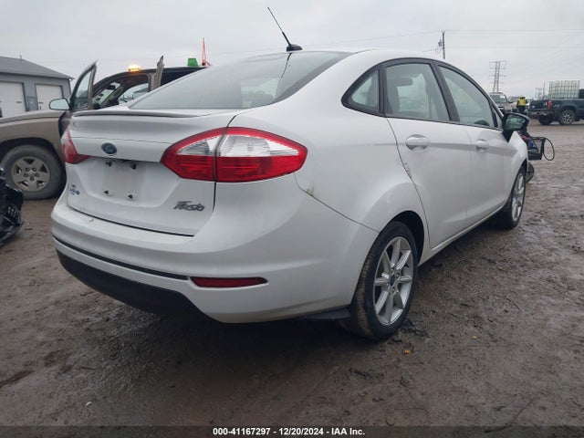 3FADP4BJ9KM129418 Ford FIESTA SE