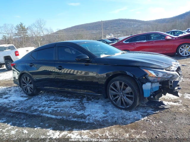 1N4BL4CW3KC144110 Nissan Altima 2.5 Sr