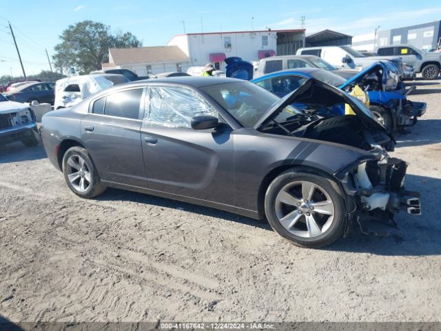 2C3CDXHG5JH176183 Dodge Charger Sxt Plus Rwd