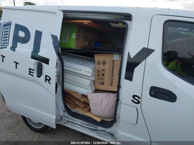 3N6CM0KN6KK695118 Nissan Nv200 S