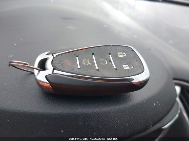1G1ZD5ST4MF016861 Chevrolet Malibu Fwd Lt