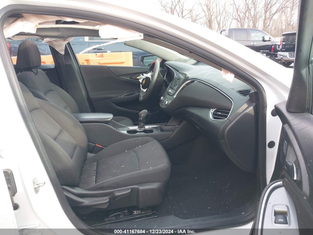 1G1ZD5ST4MF016861 Chevrolet Malibu Fwd Lt