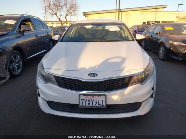 5XXGT4L30GG045001 KIA Optima Lx