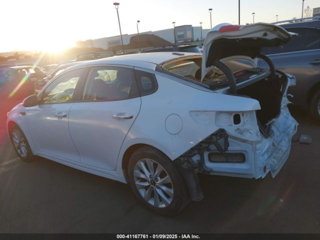 5XXGT4L30GG045001 KIA Optima Lx