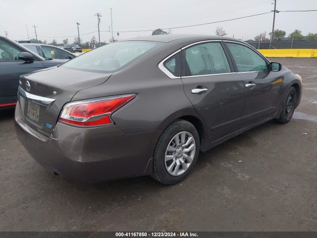 Nissan Altima 2.5 S 2014 1N4AL3AP8EN348945 Image 4