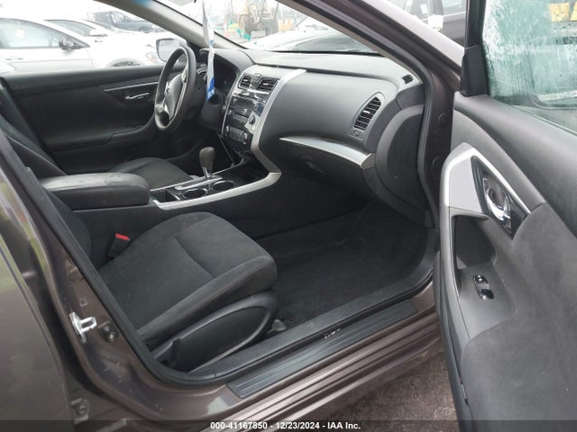 Nissan Altima 2.5 S 2014 1N4AL3AP8EN348945 Image 5