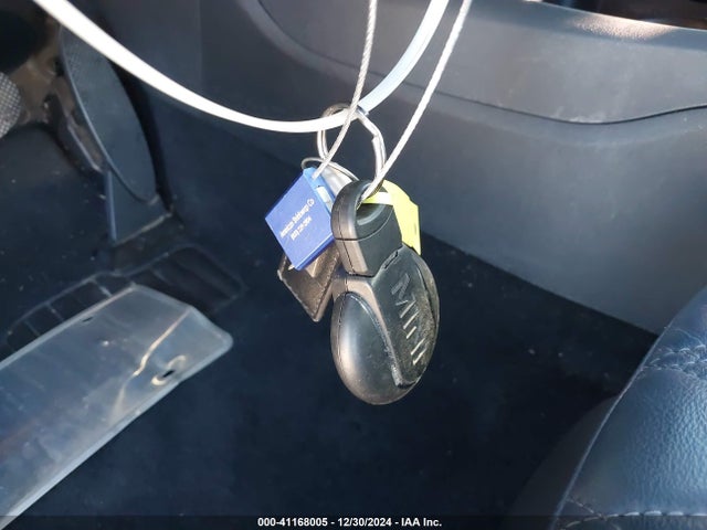 2016 MINI CLUBMAN WMWLN5C53G2B28248 Photo 10