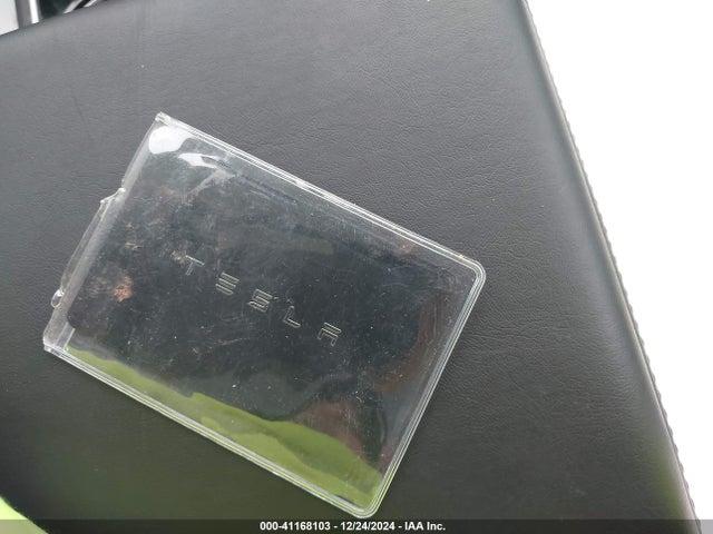 2019 TESLA MODEL 3 5YJ3E1EB9KF192697 Photo 10