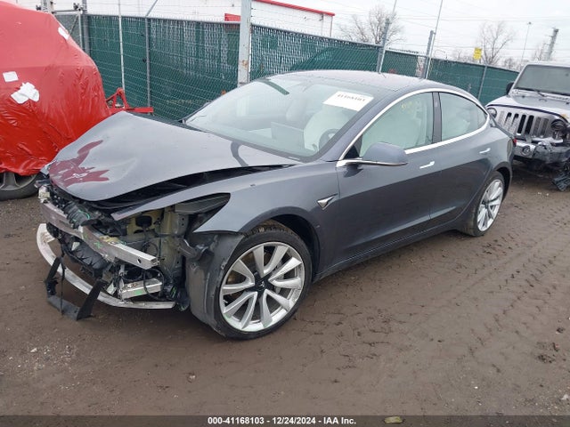 2019 TESLA MODEL 3 5YJ3E1EB9KF192697 Photo 1