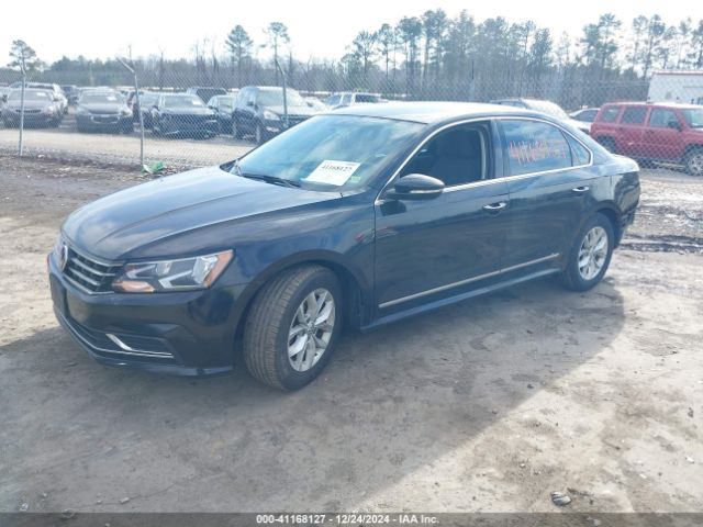 1VWAT7A31GC039120 Volkswagen Passat 1.8t S