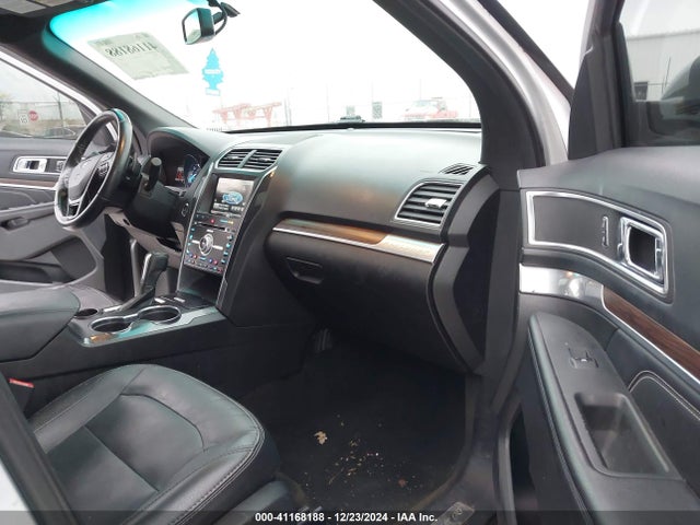 Ford Explorer Limited 2016 1FM5K7F82GGC06925 Image 5