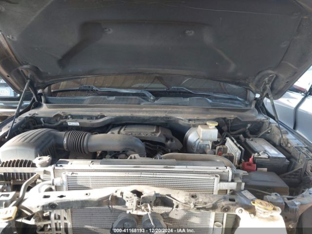 1C6RREJT2KN771639 RAM 1500 Laramie  4x2 5'7 Box