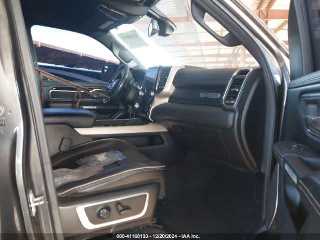 1C6RREJT2KN771639 RAM 1500 Laramie  4x2 5'7 Box