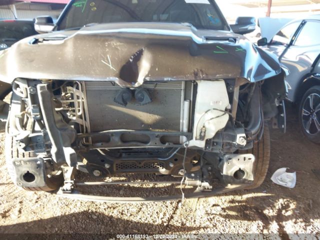 1C6RREJT2KN771639 RAM 1500 Laramie  4x2 5'7 Box