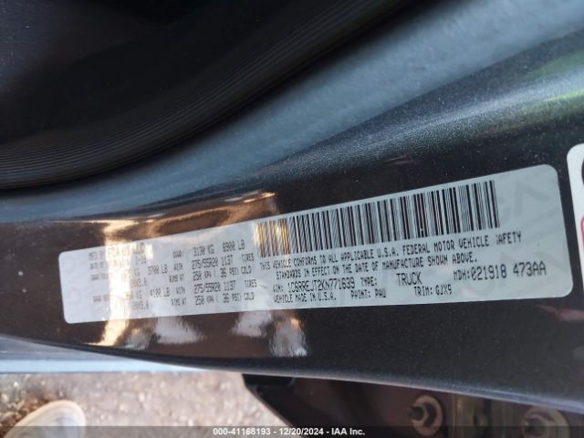 1C6RREJT2KN771639 RAM 1500 Laramie  4x2 5'7 Box